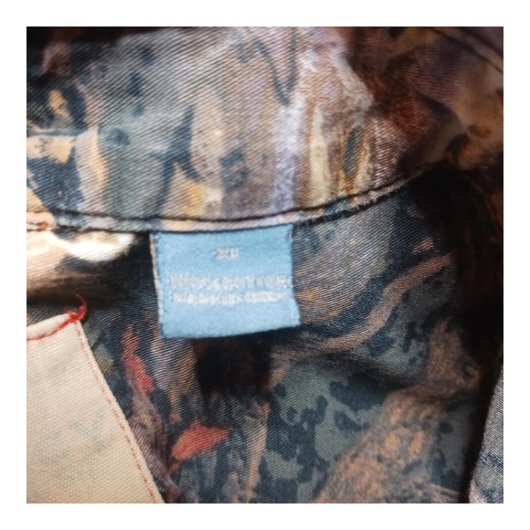 Legacy Falls Outfitters Men's XL Multi Color Deer Graphic Button Down Shirt Buck - Picture 4 of 5